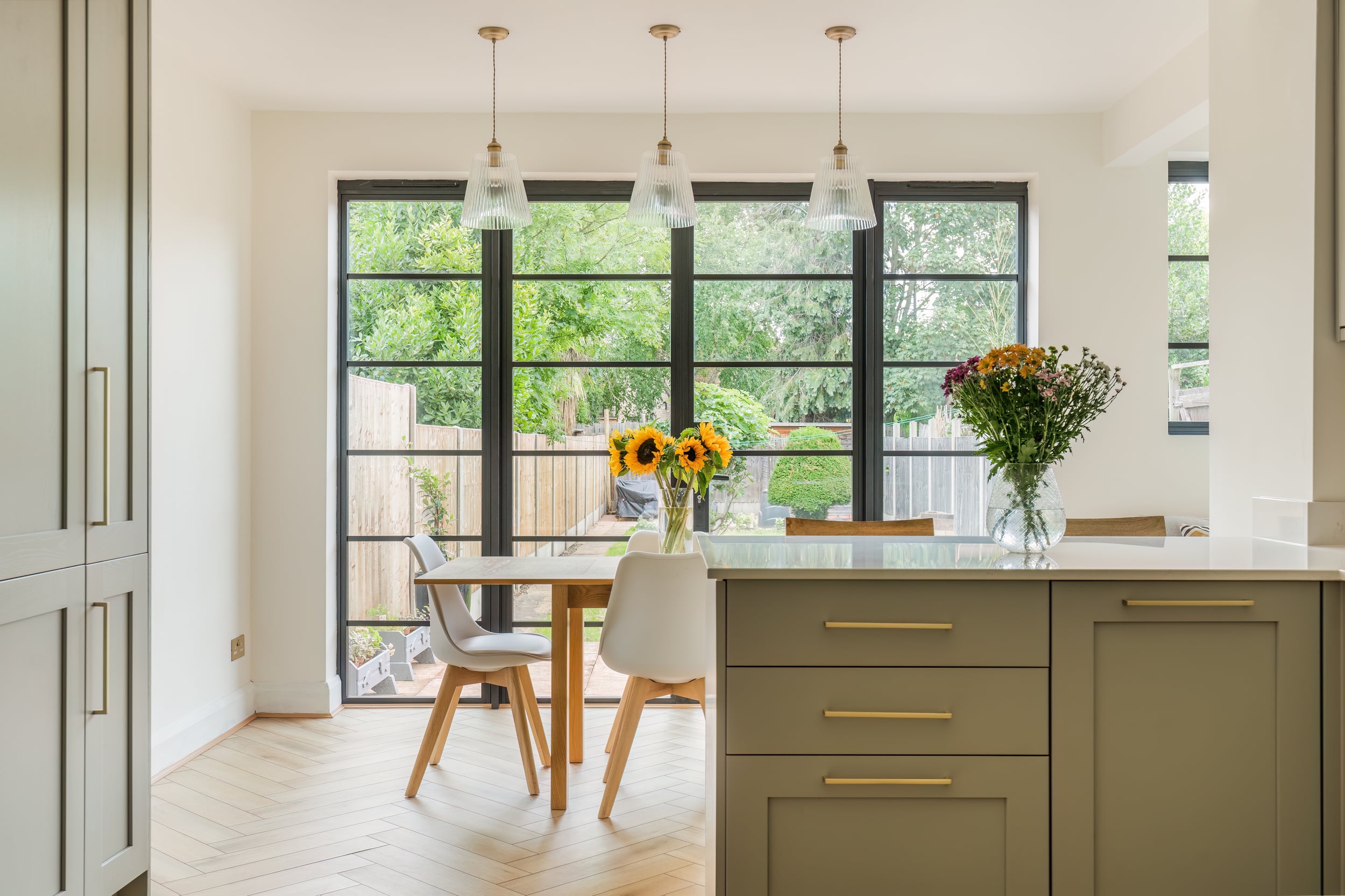 Kew Gardens - Photo 1